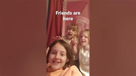 @4ch girls - YouTube