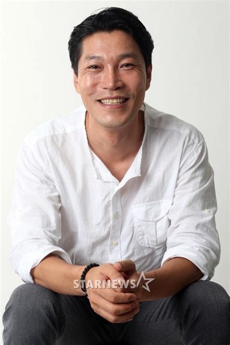 Choi Gwi-hwa - Picture (최귀화) @ HanCinema