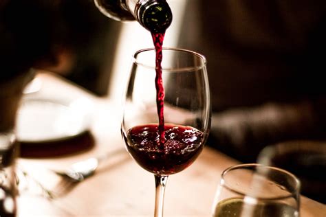 How to Order Wine When You're Traveling - Condé Nast Traveler