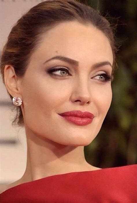 Angelina Jolie Eye Makeup In The Tourist