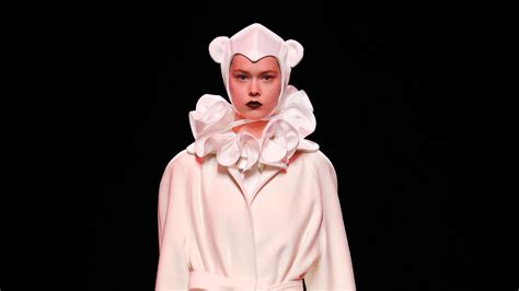 Juan Vidal Madrid Fall 2020 Collection | Vogue