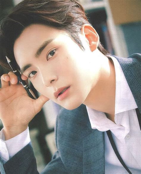 jun  suit ace junhee ace jun minimalist wallpaper