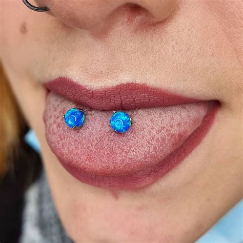 Piercing na língua: dicas profissionais para colocar e cuidar do seu