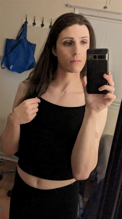 hid away from the rain all day yesterday 🌧️ 👀 : r/transpositive