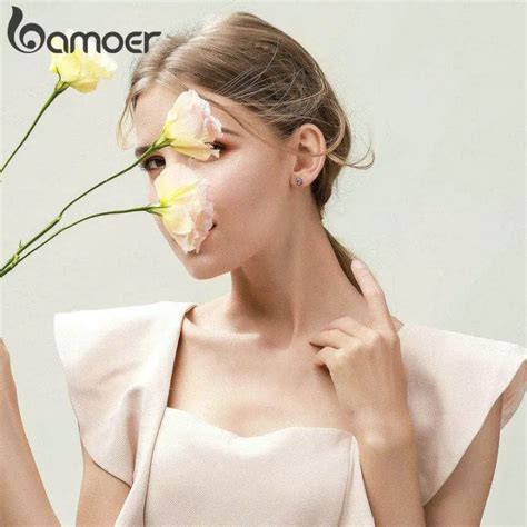 Bamoer จัดส่งฟรีที่มีคุณภาพสูง100 เงินแท้925เจ้าหญิงมงกุฎส่องสว่างเพชร ...