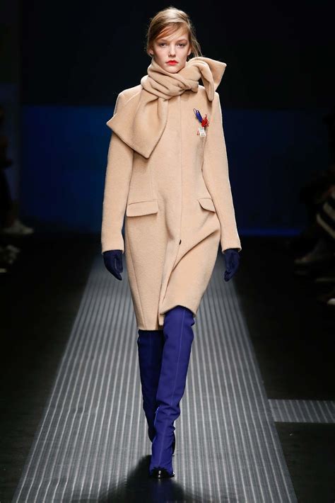 MSGM Fall 2015 Ready-to-Wear Fashion Show | Модные стили, Миланская ...