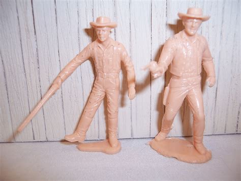 Another Look at the Gunsmoke Character Figures - Stad's StuffStad's Stuff