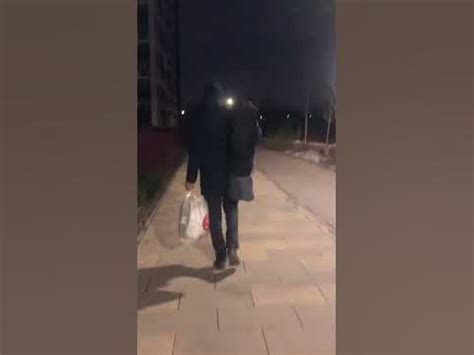 Олег монгол таскает вещи - YouTube