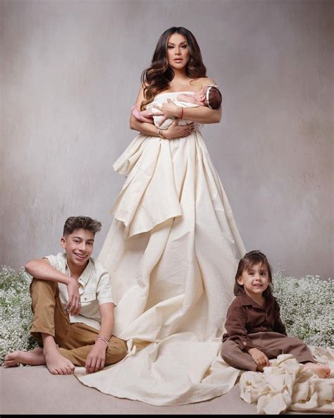 The royalty family – Artofit