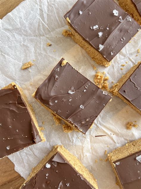 Chocolate Peanut Butter Protein Bars