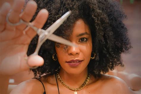 pelo bueno la peluqueria  busca reivindicar el pelo crespo el