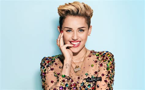Miley Cyrus Wallpaper 4k Gif - Infoupdate.org