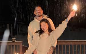 Alex Poatan Esposa E Filhos - Conheça Tracy Cortez, lutadora do UFC e namorada de Alex Poatan