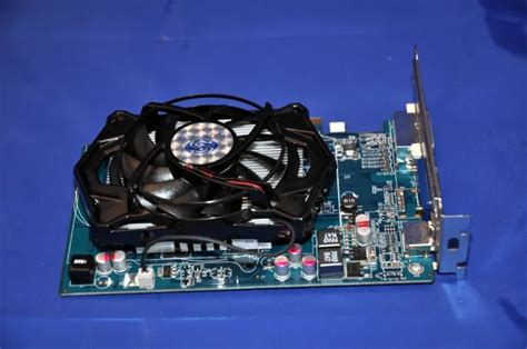 Sapphire Radeon HD 6570 Review - Phoronix