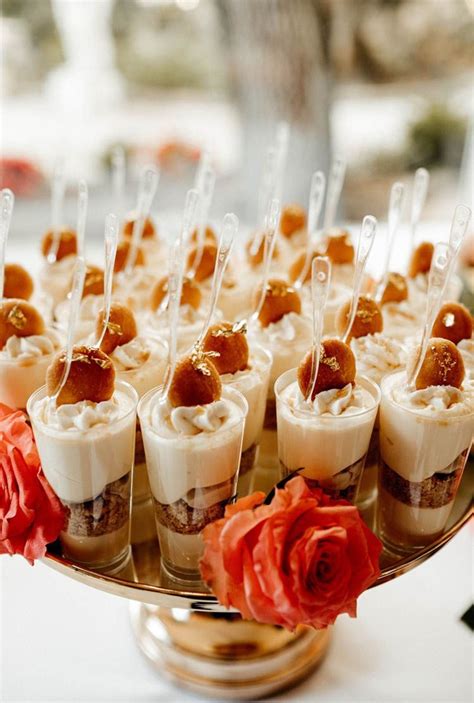 plastic dessert parfait favor cups  mini spoons appetizer cups