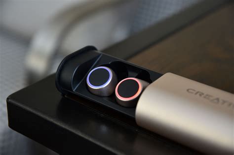 Creative Outlier Gold Review - GearOpen.com