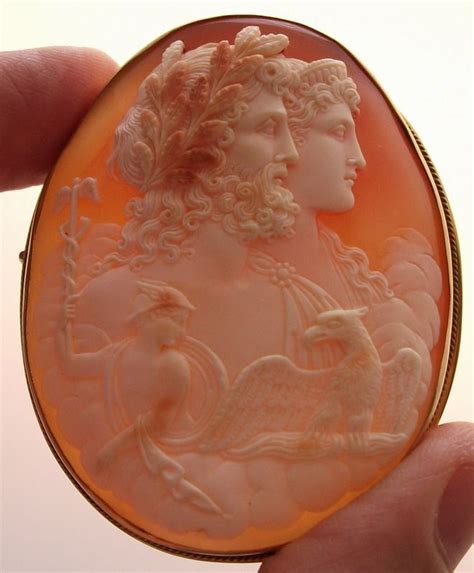 "Зевс и Гера" Сердолик Shell.1860 Италия. | Beautiful cameo, Cameo ...