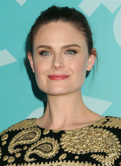 Emily Deschanel