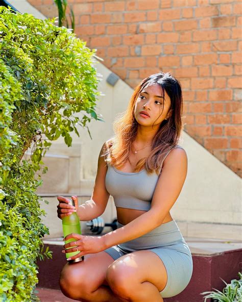 Nadia Andriamamonjy ♡ (@nadia_andriam) • Instagram photos and videos