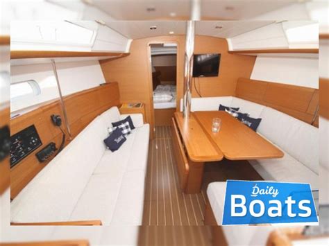 2013 Jeanneau 379 for sale. View price, photos and Buy 2013 Jeanneau ...