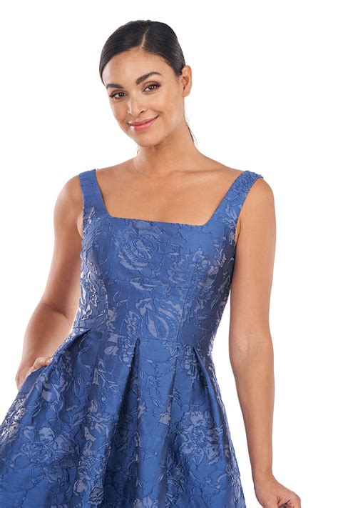 Tiegan Tea Length Dress – Kay Unger