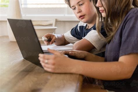 image  students  computer   homework austockphoto