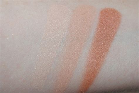 Clinique Sculptionary Cheek Contouring Palette Review & Swatches ...