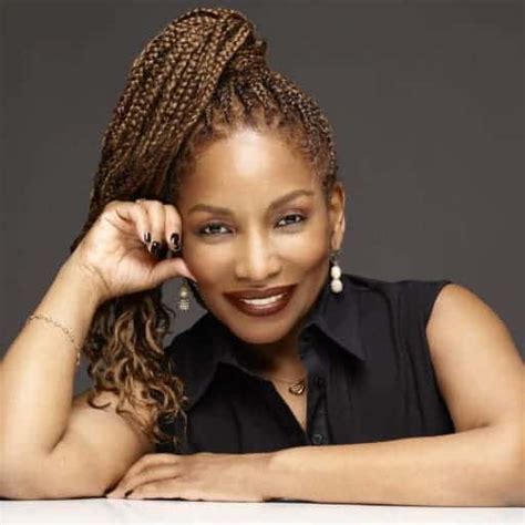 Stephanie Mills Tickets | Chicago.Theater