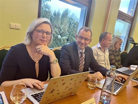 expert discussion   project strengthening  management