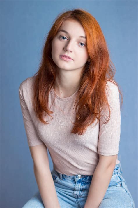 How would you use that Eastern European girl ? | Scrolller