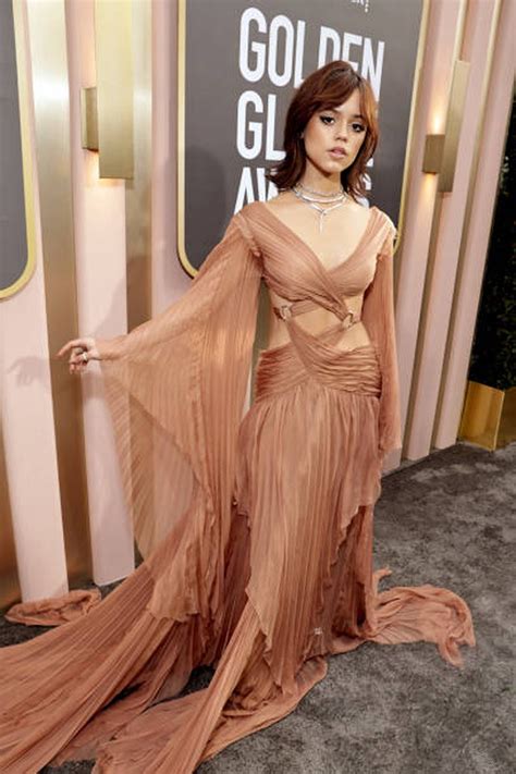 golden globe awards top red carpet fashion great    dressed celebrities  usa
