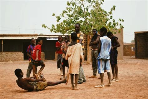 A Tapestry of Tongues: Exploring the Linguistic Diversity of Burkina ...
