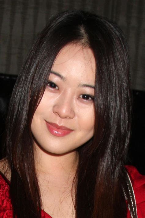 LOS ANGELES, NOV 20 - Julia Ling at the Connected s Celebrity Gift