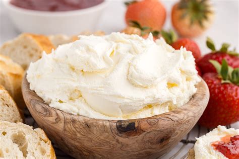 Mascarpone Cheese Recipe - girl. Inspired.