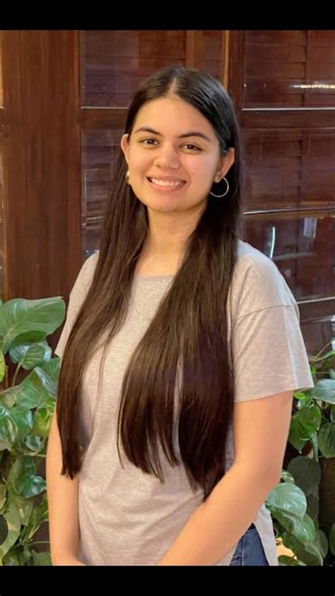 shradha khapra biography  hindi apna college owner newsr video