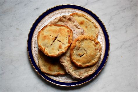 Desert Candy حلويات الصحراء: Egyptian Meat Pies