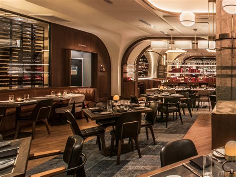 Swift & Sons Review - Fulton Market - Chicago - The Infatuation