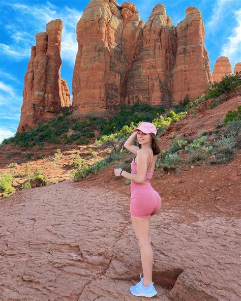 Savcannon - s Best photo #jenniferlopez #anna #alexandradaddario #