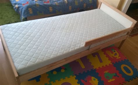 Кроватка Ikea дуб и ортопедический матрас ikea vyssa 170*60