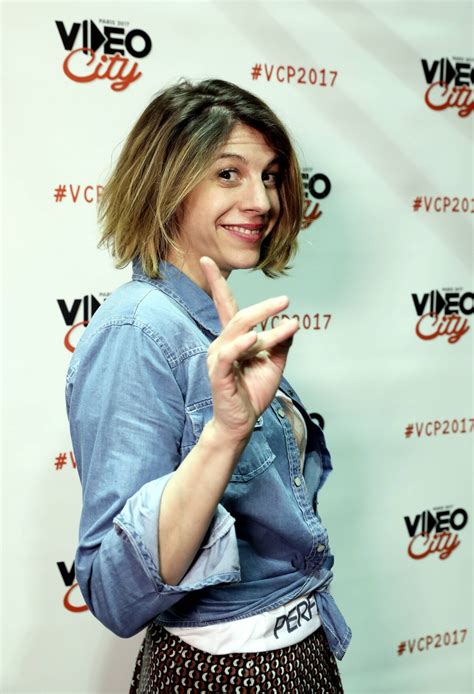 Photo : Exclusif - Prix Spécial - No web - No blog - Studio - Juliette