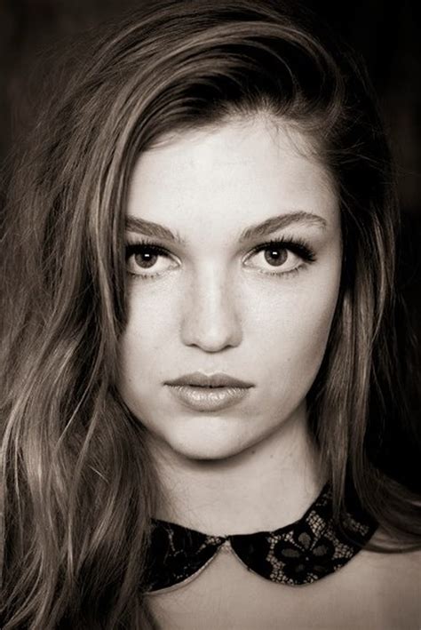 Lili Simmons - Biografía, mejores películas, series, imágenes y