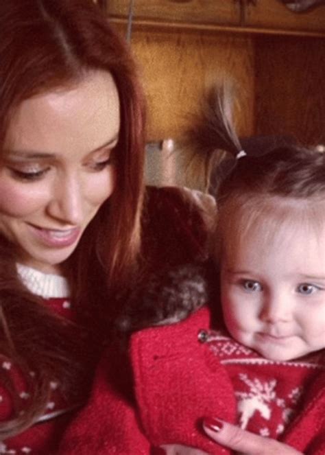 Una Healy Takes Fans Inside Dream Christmas Holiday To Morocco