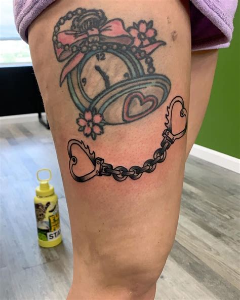 Handcuff Tattoos Designs - WORLDZFEED
