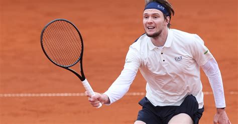 Alexander Bublik vs Roman Safiullin Highlights