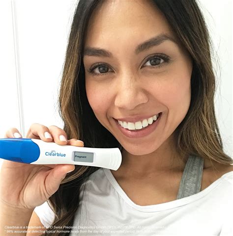 Clearblue - Steps for the perfect #ClearblueConfirmed selfie: Use our