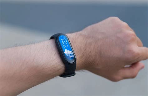 Фітнес-браслет Xiaomi Mi Band 6 рекордно впав в ціні - ТехноФан