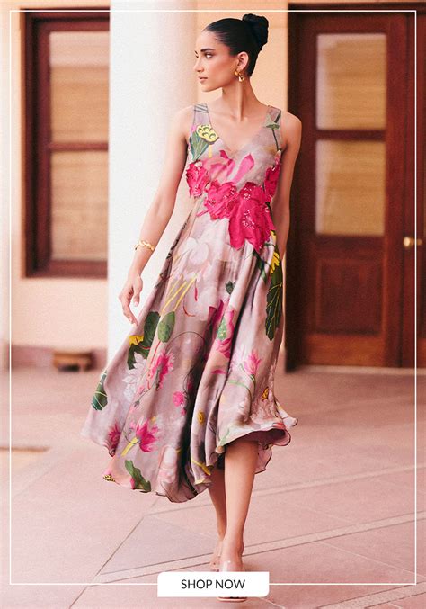summer outfits  women  bask   charm  sunny days