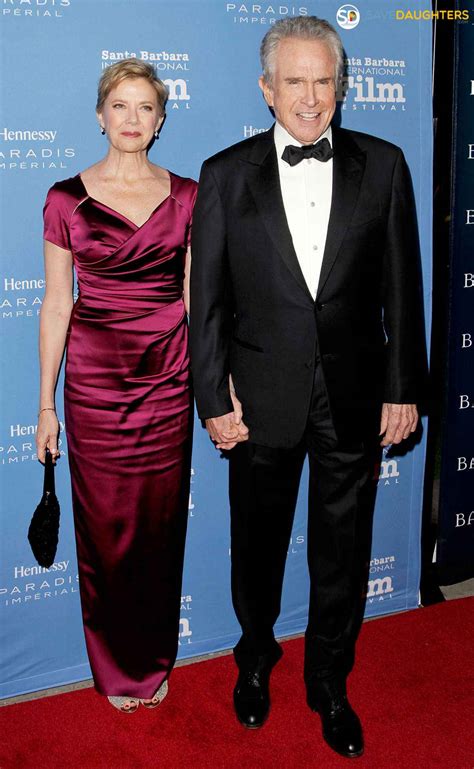 Annette Bening Feet, Age, Height, Husband, Net Worth, Children