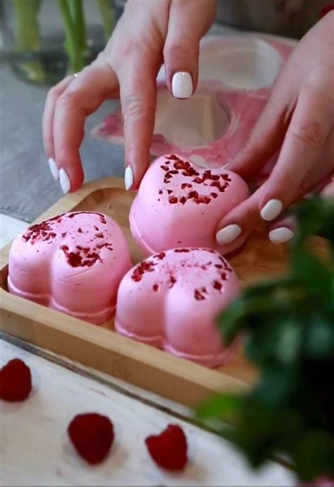 Рецепт Малиновые сердечки из зефира | Рецепт | Зефир, Рецепты зефира ...