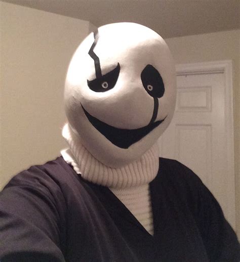 Gaster cosplay for undertale | Cosplay makeup, Undertale, Cosplay